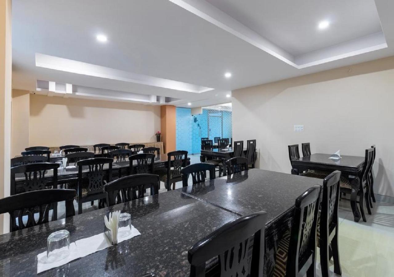 Capital O 46966 Apollo 27 Hotel Bangalore Ngoại thất bức ảnh